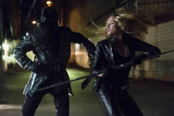 Sara's (Caity Lotz) return to Starling City brings trouble and heartache in Arrow 2x13
